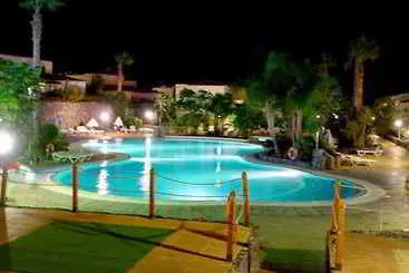 Apartamentos Las Adelfas