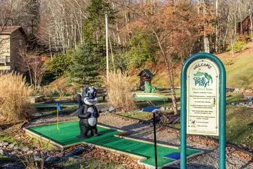 בית מלון כפרי Bluegreen Vacations Blue Ridge Village, An Ascend Resort