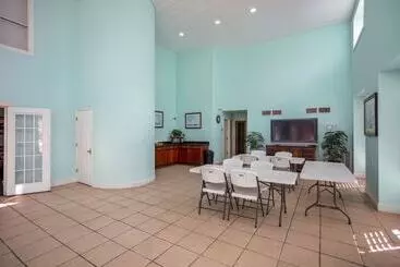 ホテル Edgewater Inn   Biloxi Beach