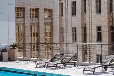 בית מלון כפרי Mandela Rhodes Place