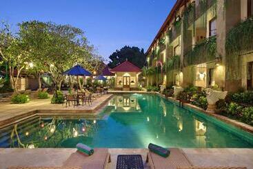 בית מלון כפרי The Grand Bali Nusa Dua