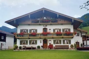 Hotel Ferienwohnung Schmid Hof