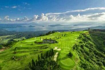 Aparthotel Splendido Tagagtay Taal Lake Staycation Free Parking Netflix