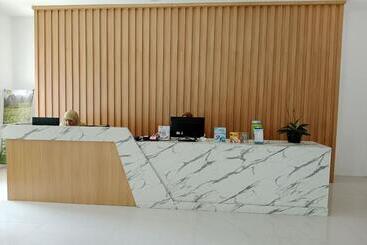 Hotel Resort Agrowisata Perkebunan Tambi