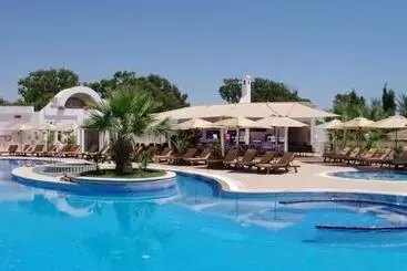 ホテル Royal Nozha