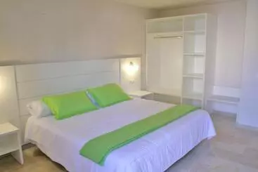 דירה L  Escala Resort