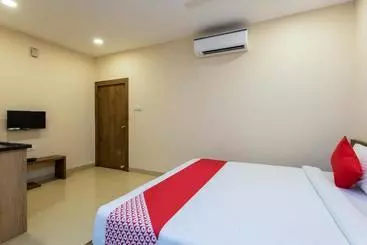 Hotel Oyo 71116  Kanchan Palace