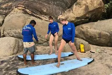 Hotel Star Rest Surf Camp Arugambay