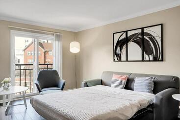 هتل آپارتمان Kasa Downtown Louisville