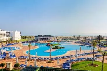 هتل Iberostar Waves Saidia