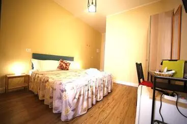 Bed and Breakfast Al Quadrato D Oro Rooms