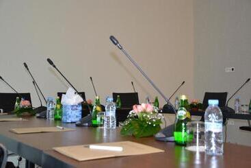 Flower Town Hotel & Spa