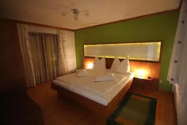 Bed and Breakfast Haus Falle