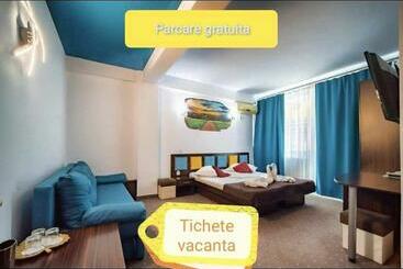 호텔 H Infinity Mamaia Nord