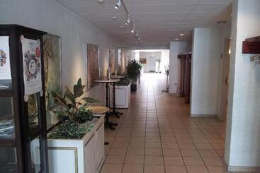 ホテル Hjallerup Kro