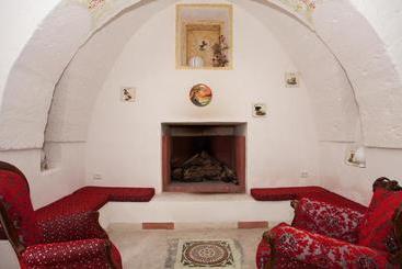 فندق ريفى Agriturismo Tibitone
