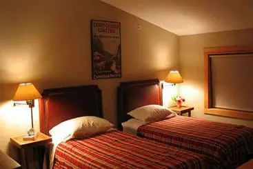 Hotel Canmore Crossing