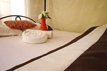 هتل Cosmos Haven Studio