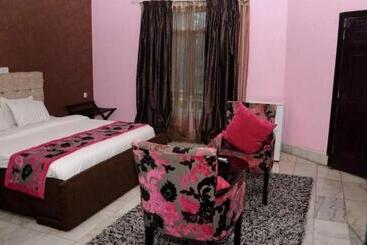 پانسیون Room In Lodge New Blue Diamond Hotel Rosebud