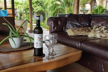 Szálloda Ombak Resort At Ekas , A Luxury Surf And Kite Surf Destination