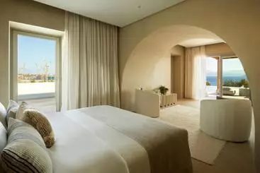 Parocks Luxury Hotel & Spa