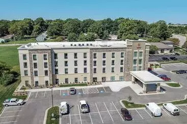 Hotelli Comfort Suites Grandview  Kansas City