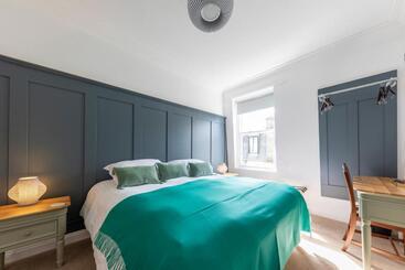 Pension Annandale Guest House