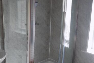 هتل Tracey S Driftwood