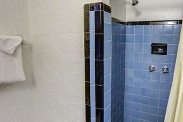 Aparthotel Richards Motel Courtyard