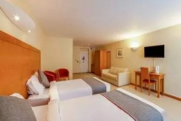 هتل Flagship Winford Manor