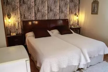 Отель Iris La Eliana