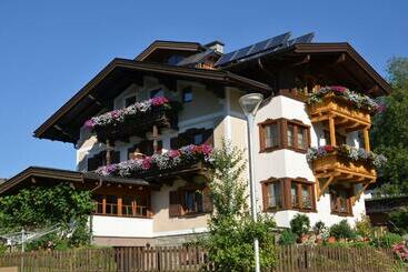 פנסיון Gästehaus Brugger