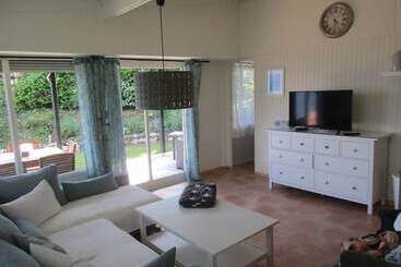 Rezydencja Inviting 2 Bed House In Tignale