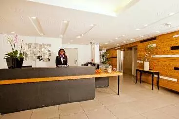 هتل آپارتمان Residhome Asnieres