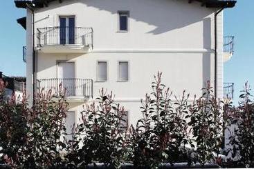 پانسیون Regenzio