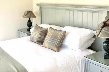 ホテル The Sportsman S Arms