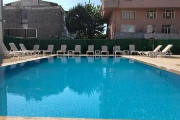 Hotel Vi̇zyon Resort