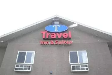 酒店 Travel Inn & Suites Innisfail