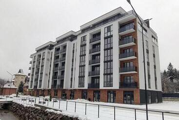 Village Apartments Polyana