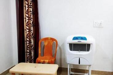 Pension Vinyaka P.g.house