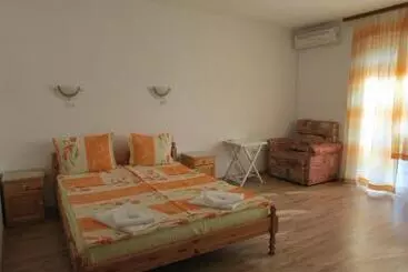 Pensão Sunhouse Rooms