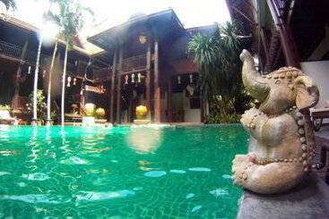 هتل Yantarasri Resort