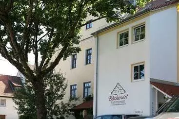 Hotel Backerwirt   Wohnen Und Schlafen