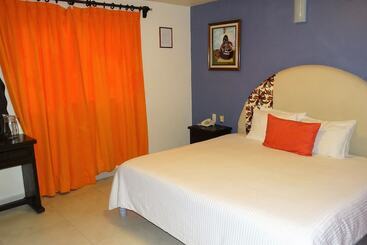 فندق Jardines Del Carmen