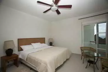 هتل Puerta Al Mar