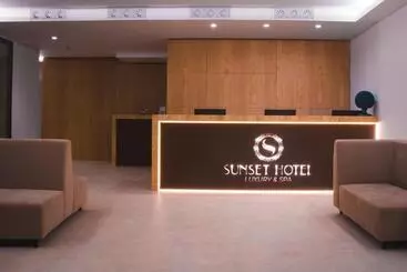 Hotel Sunset