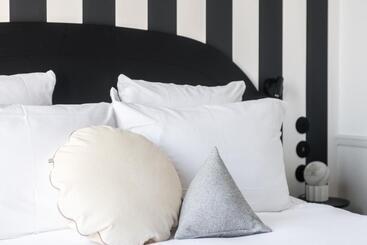 アパートホテル My Maison In Paris  Champ De Mars