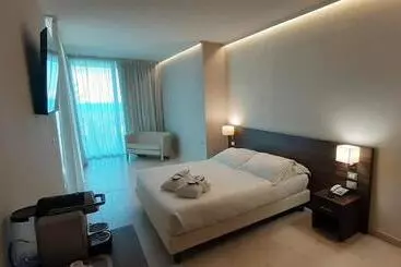 هتل Mercure Rimini Lungomare