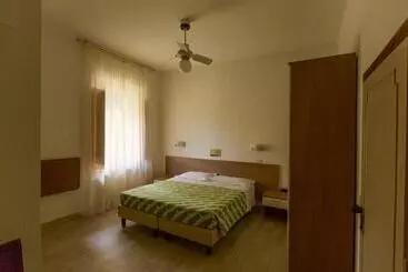 Hotelli Albergo Le Sorgenti