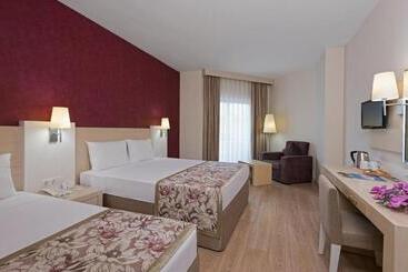 Side Lilyum Hotel & Spa